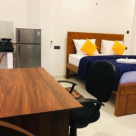 היקדואה Blue Whales Hotel מראה חיצוני תמונה