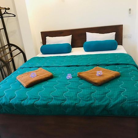 היקדואה Blue Whales Hotel מראה חיצוני תמונה