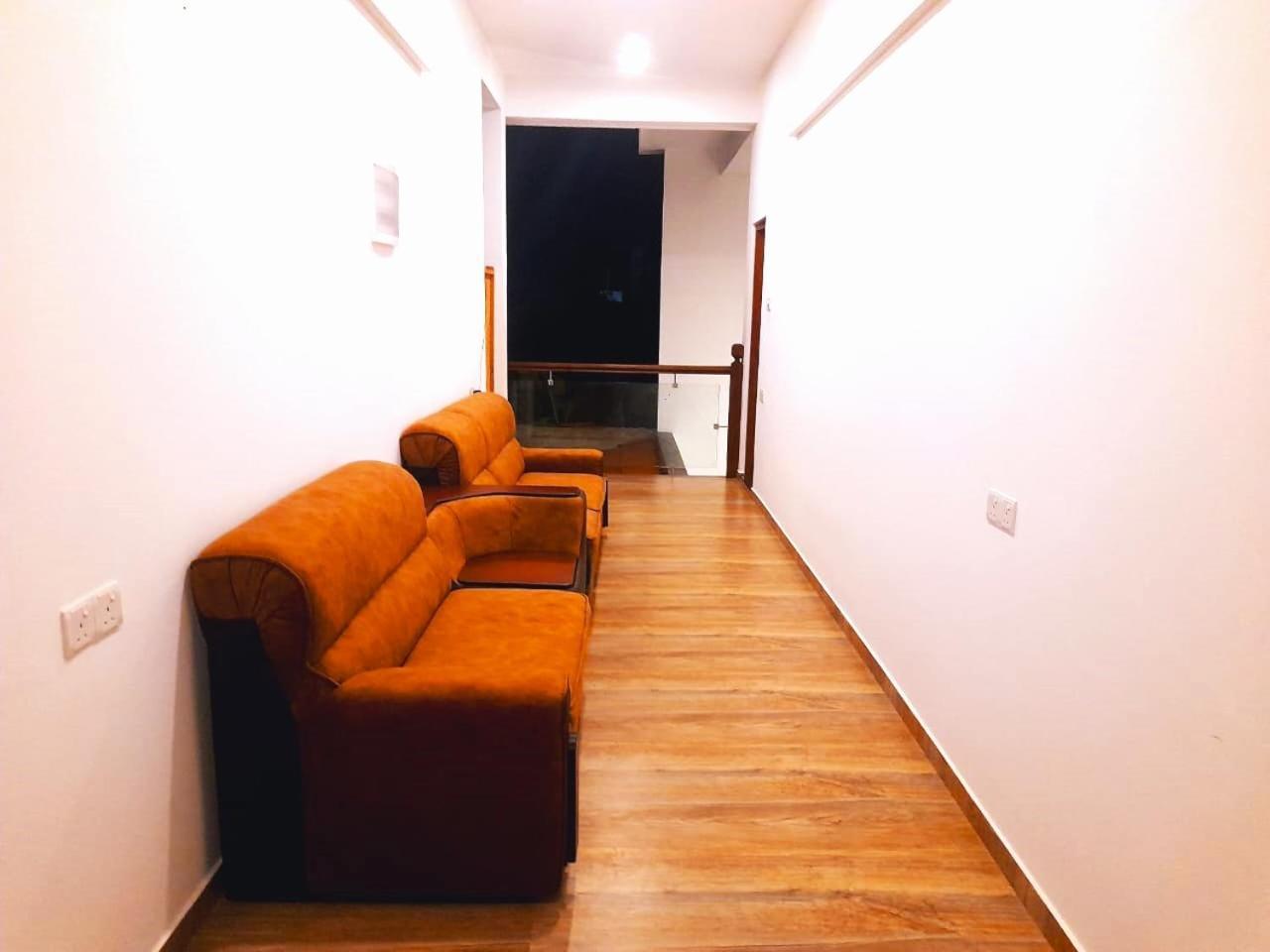 היקדואה Blue Whales Hotel מראה חיצוני תמונה